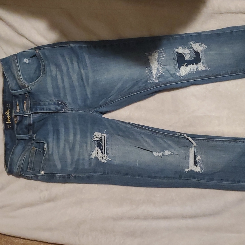 Indigo Rein distressed skinny jeans